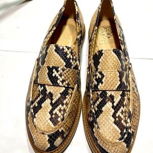 Vince Camuto Leather Tan&Black Snake Print Woman’s Slip  On Loafers 9.5